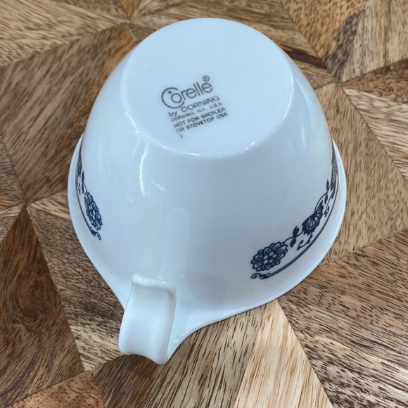 Vintage Corelle by Corning Blue Tea Cups, Set of 2 - Picture 4 of 10